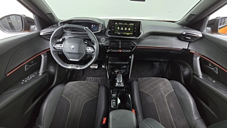 PEUGEOT 2008 2021
