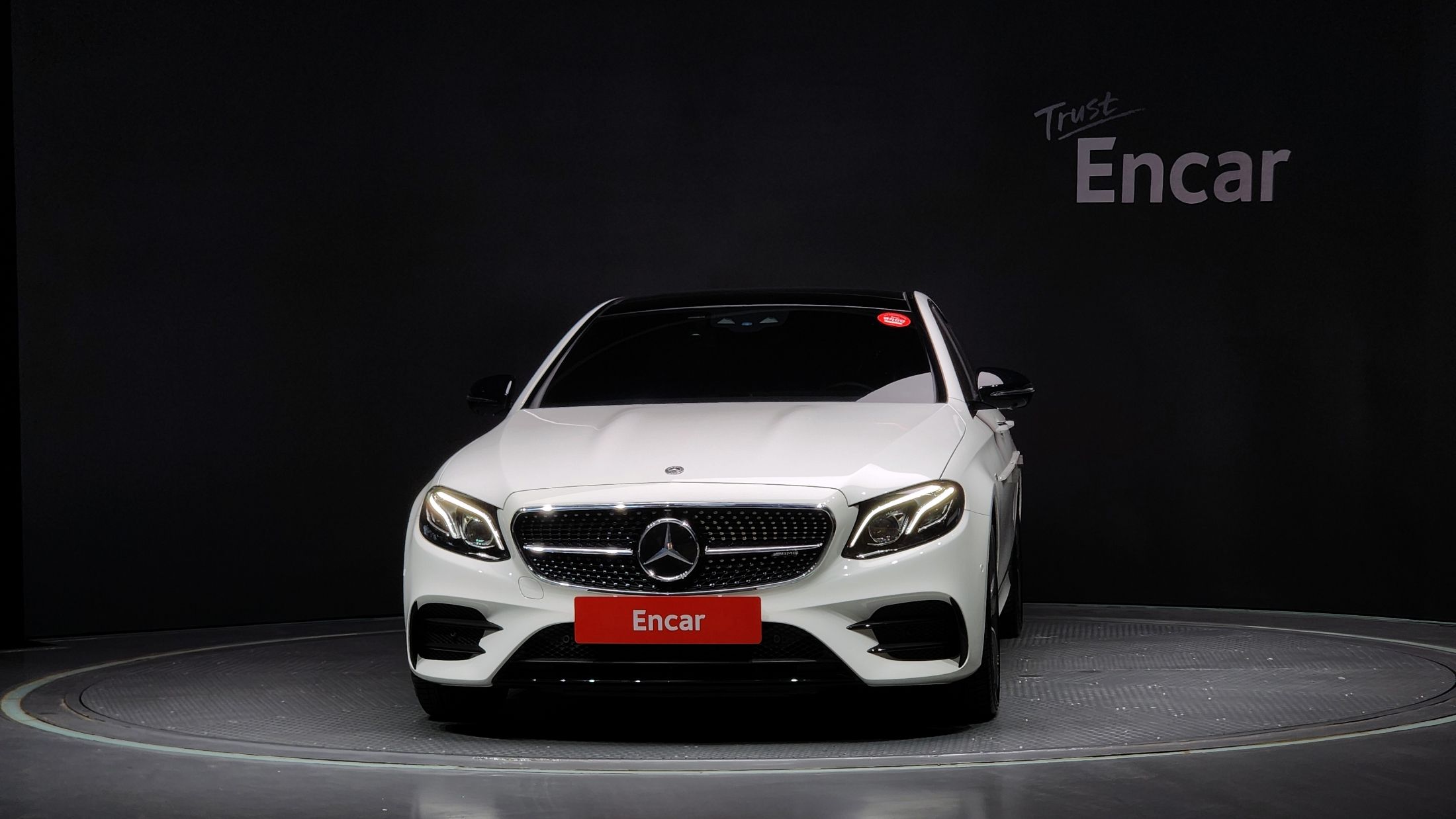 MERCEDES BENZ E-CLASS W213 2020