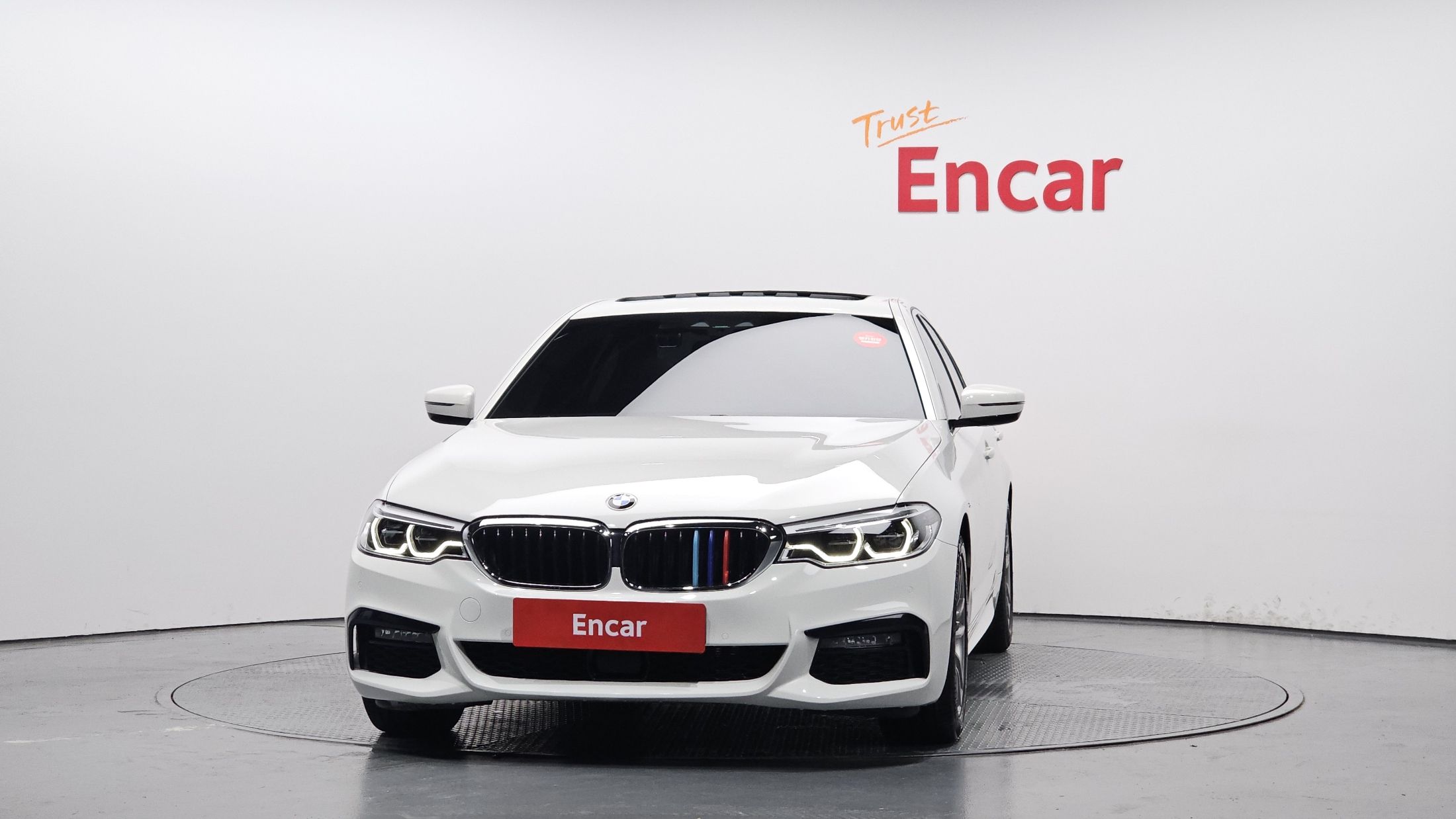 BMW 5-SERIES G30 2020