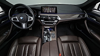 BMW 5-SERIES G30 2020