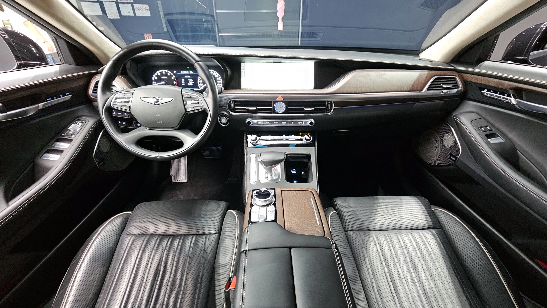 GENESIS G90 2021