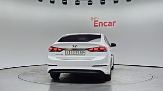 HYUNDAI AVANTE AD 2018
