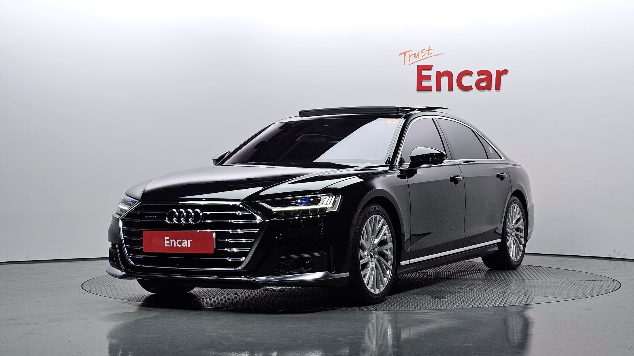 AUDI A8 D5