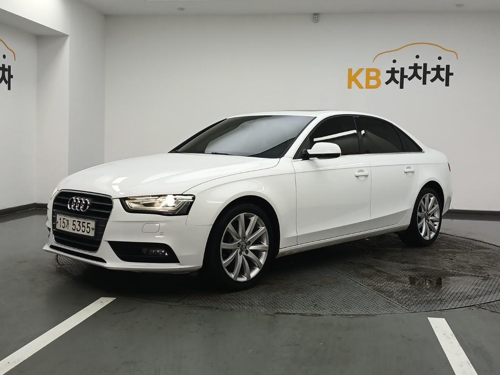 AUDI A4 2014