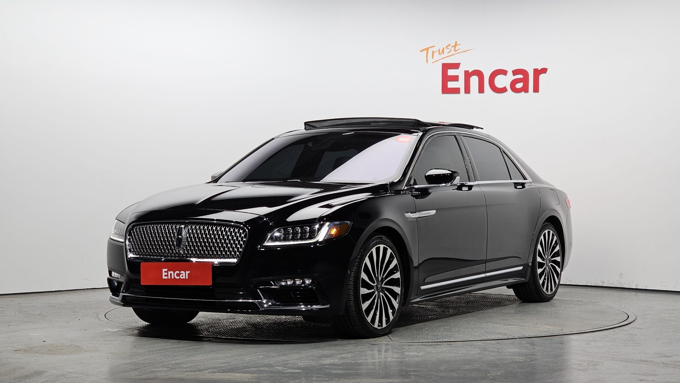 Аукционный лист LINCOLN CONTINENTAL 2017