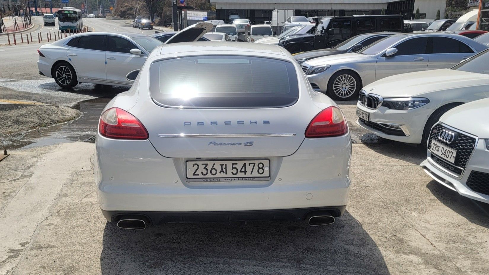 PORSCHE PANAMERA 2012