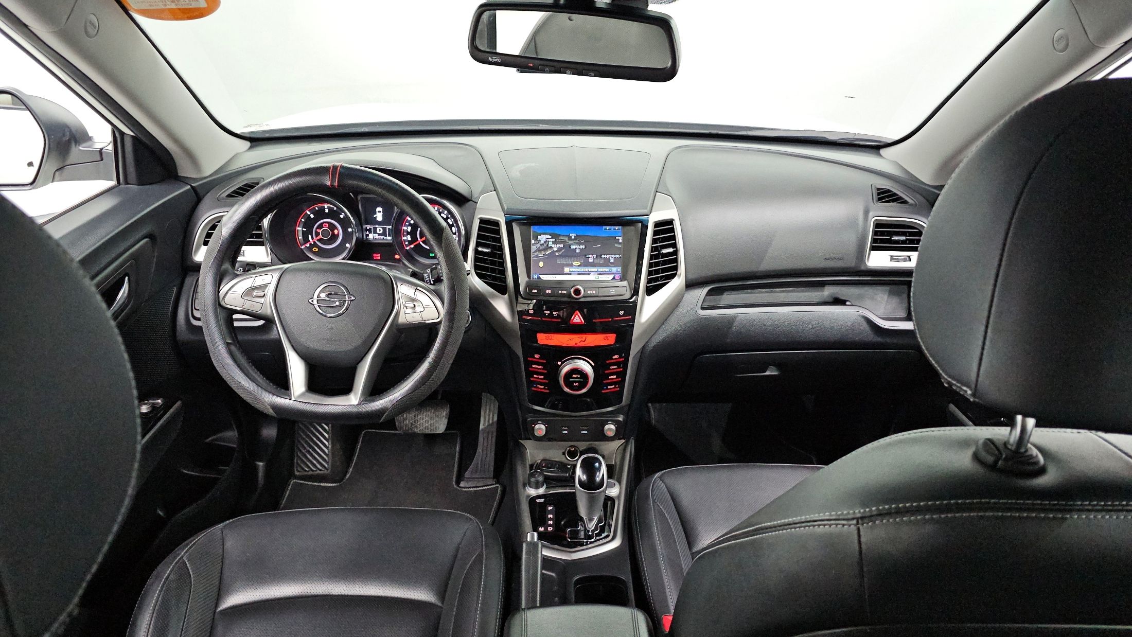 SSANGYONG TIVOLI 2016