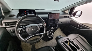 HYUNDAI STARIA 2023
