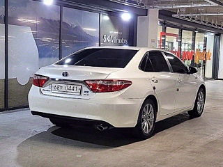 TOYOTA CAMRY 2016