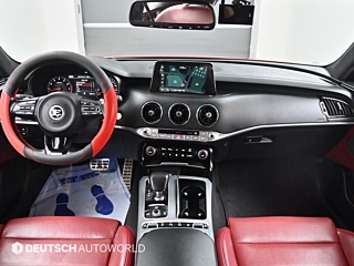 KIA STINGER 2019