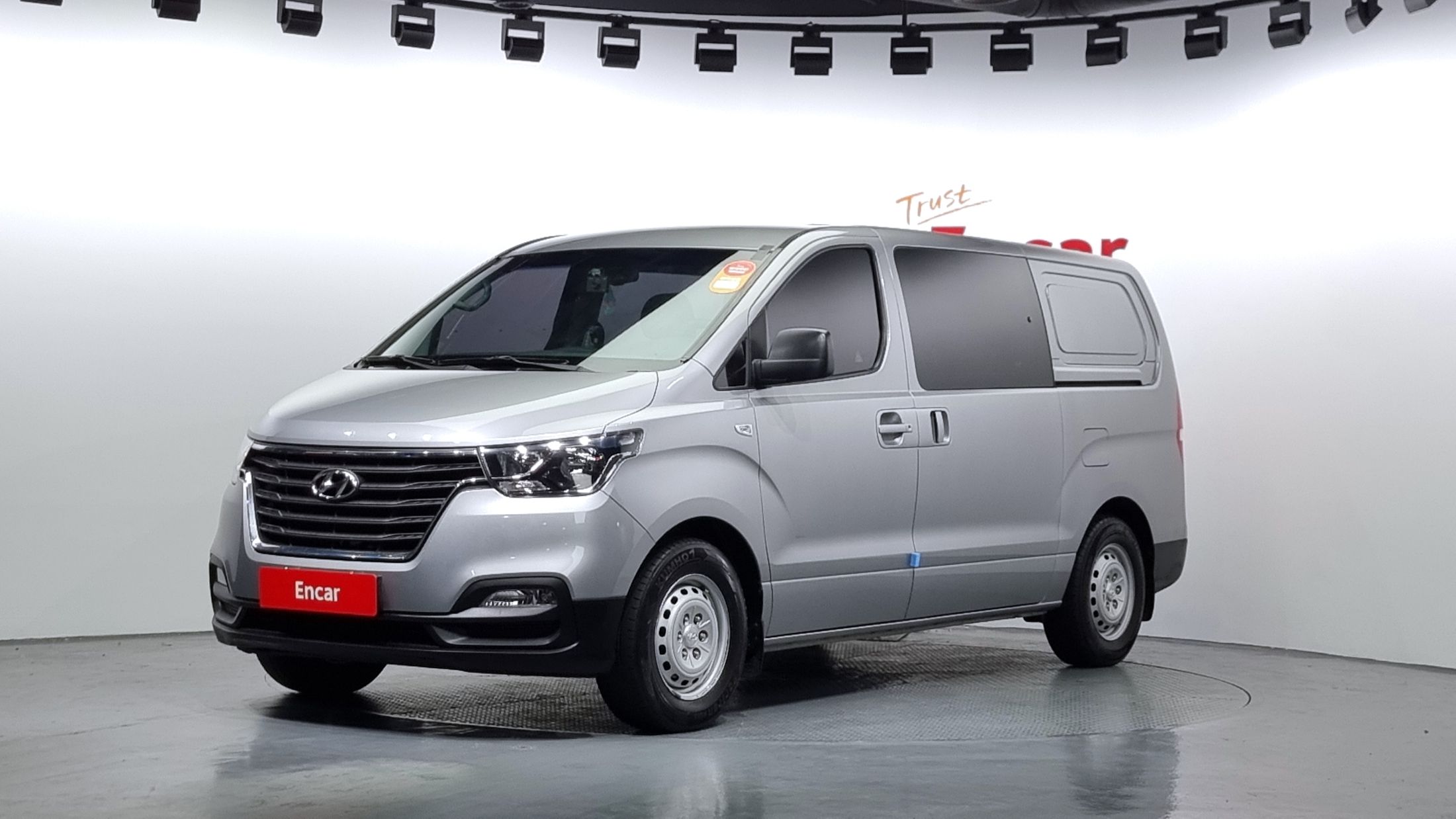 HYUNDAI STAREX GRAND 2019