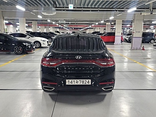 HYUNDAI GRANDEUR IG 2017