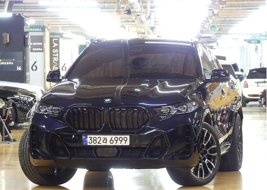 BMW X6 G06 2023