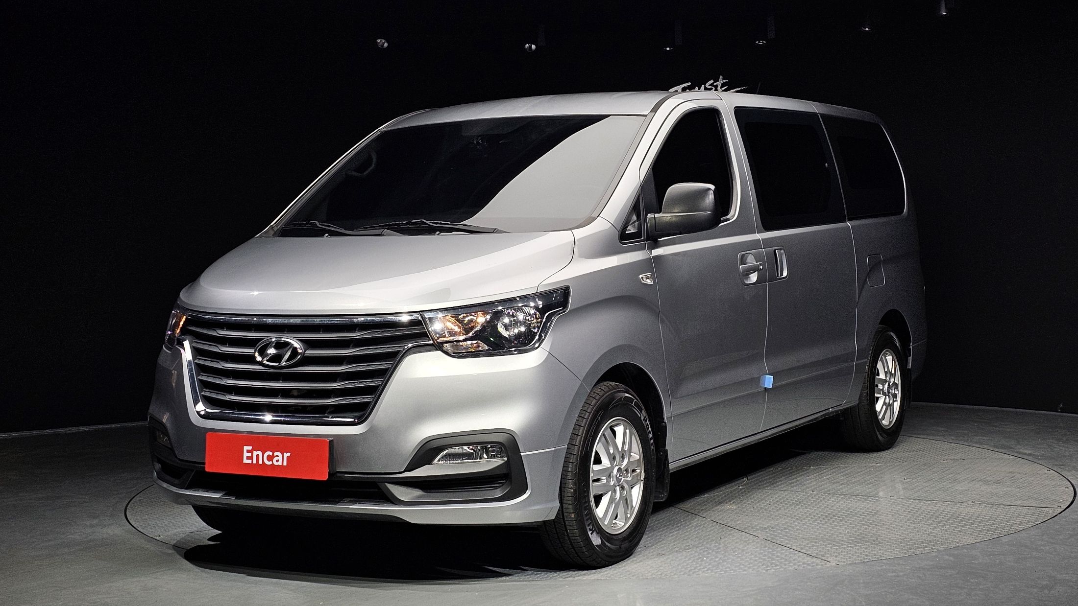 HYUNDAI STAREX GRAND 2020