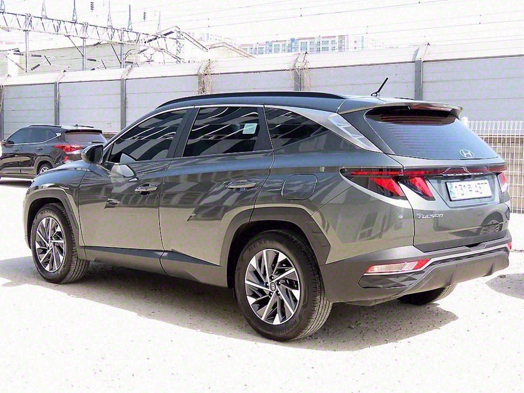 HYUNDAI TUCSON NX4 2022