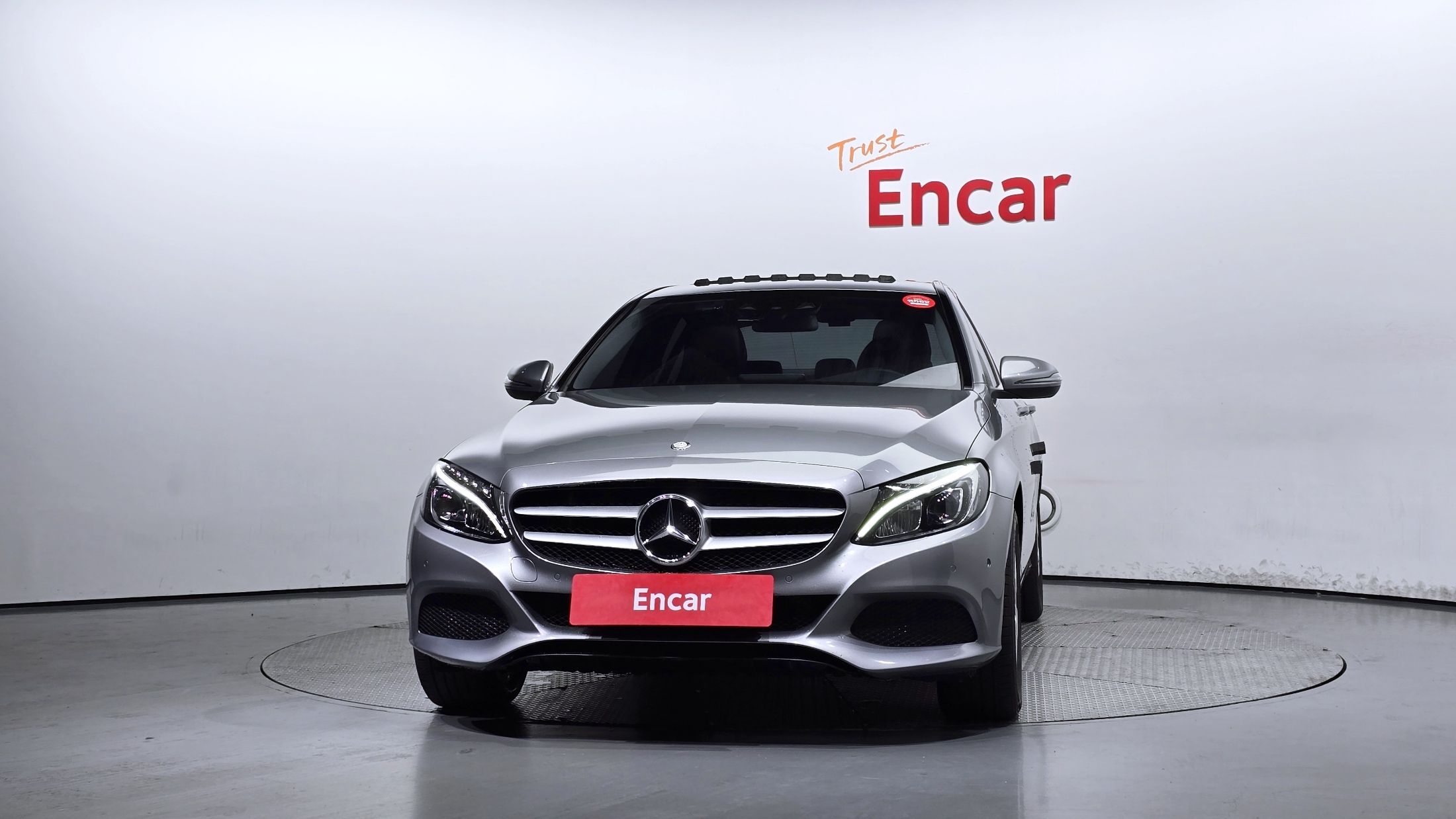 MERCEDES BENZ C-CLASS W205 2016