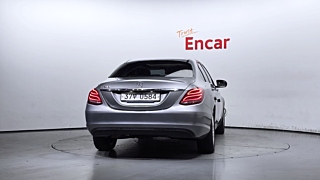 MERCEDES BENZ C-CLASS W205 2016