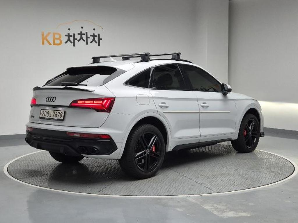 AUDI Q5 FY
