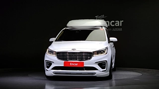 KIA CARNIVAL 2018