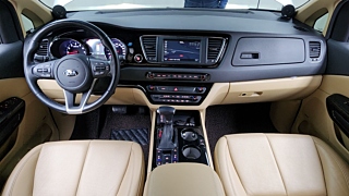 KIA CARNIVAL 2018