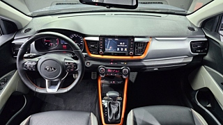 KIA STONIC 2017