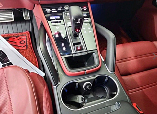 PORSCHE CAYENNE PO536 2023
