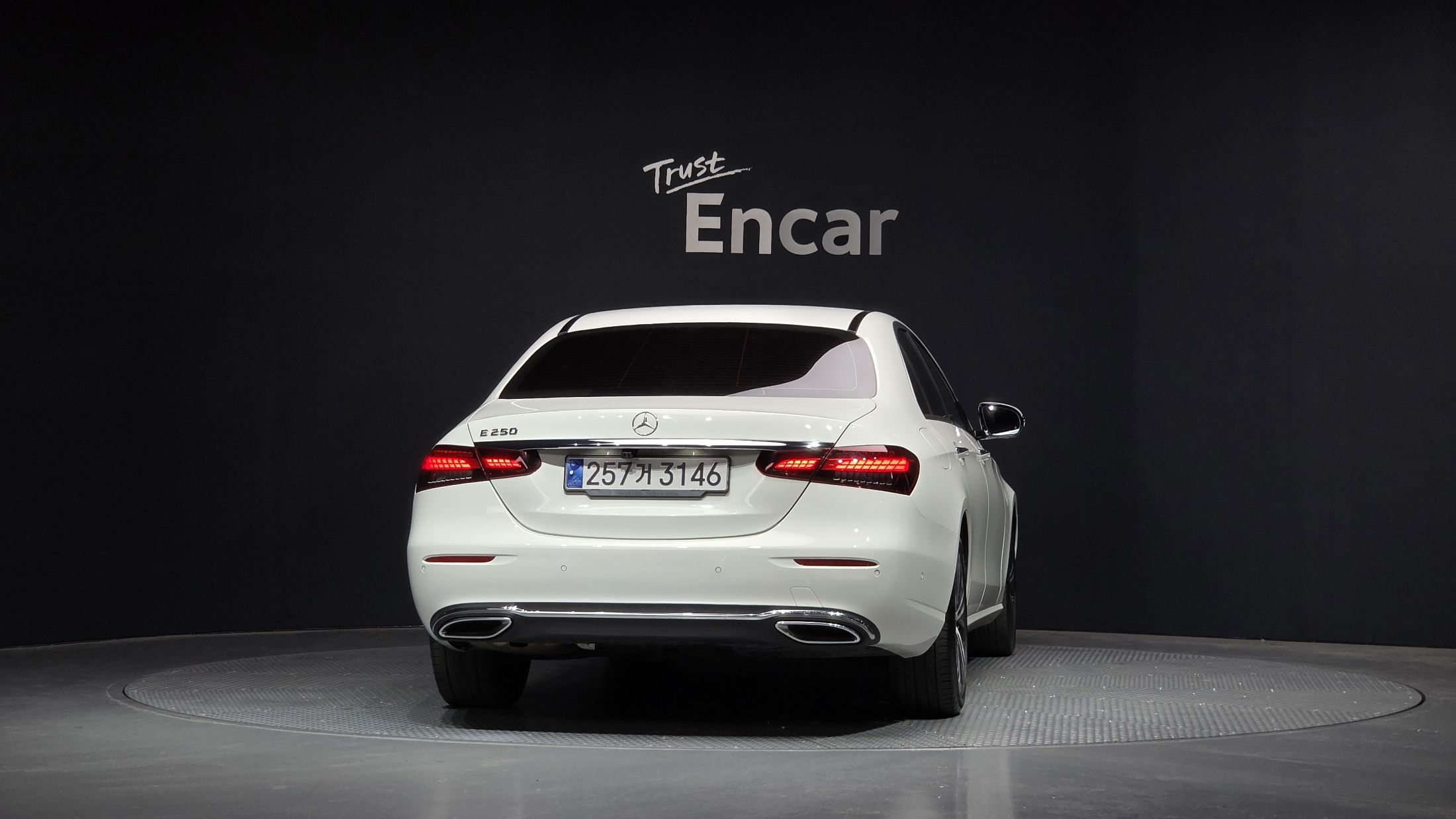 MERCEDES BENZ E-CLASS W213