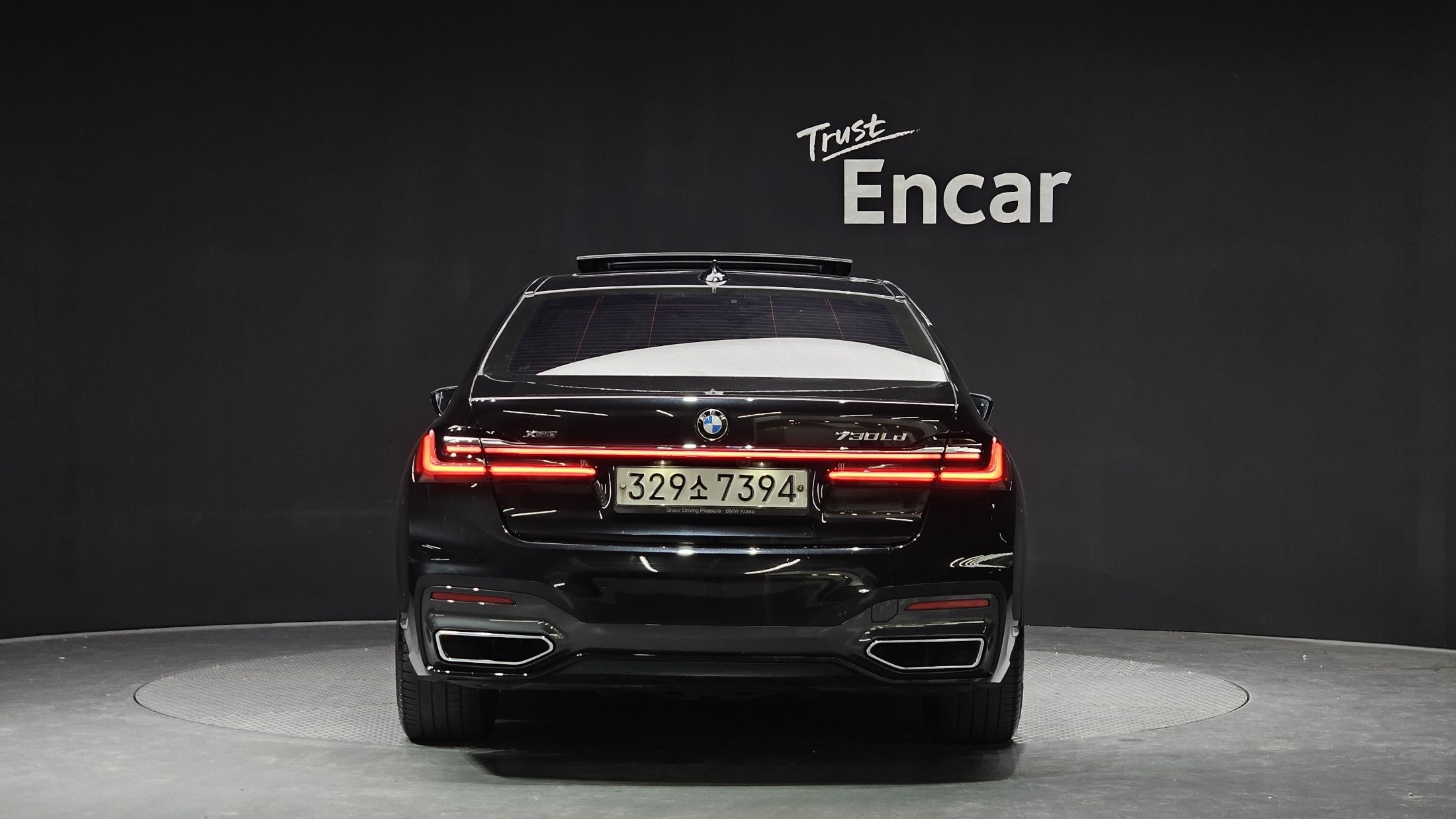 BMW 7-SERIES G11