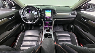 SAMSUNG QM6 2022