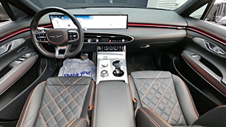 GENESIS GV70 2024