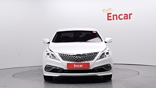 HYUNDAI GRANDEUR HG 2016