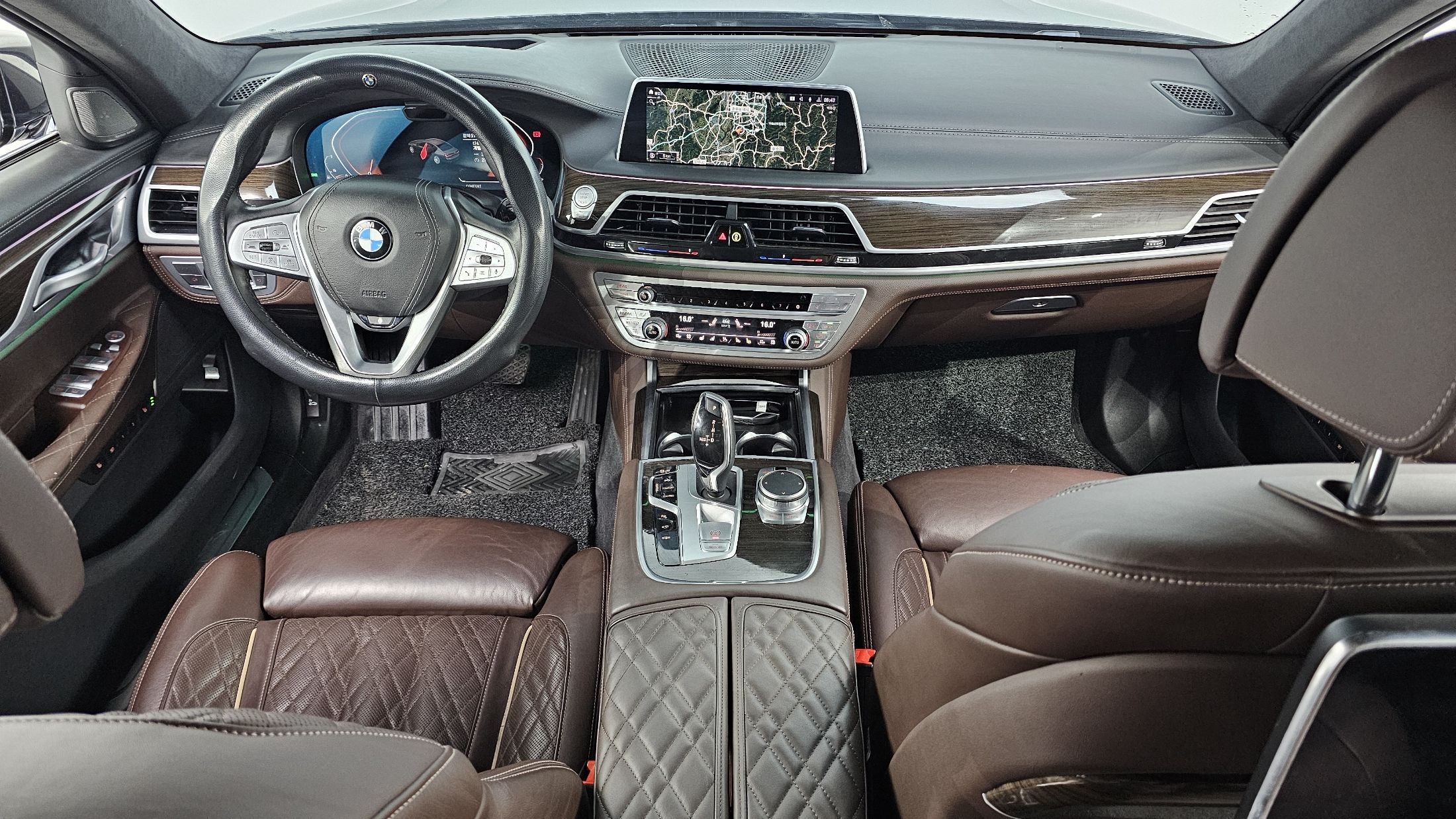 BMW 7-SERIES G11