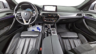BMW 5-SERIES G30 2017