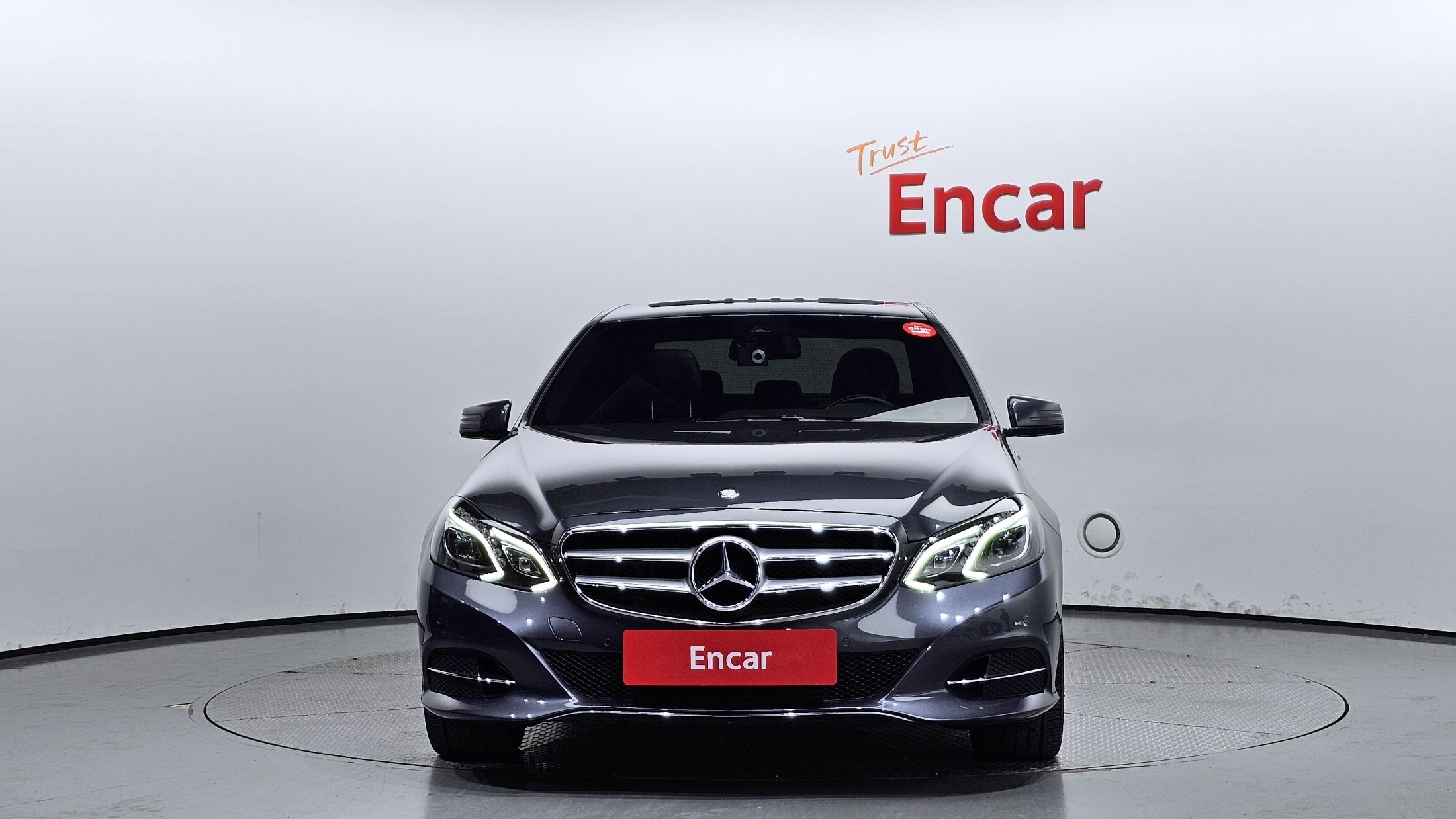 MERCEDES BENZ E-CLASS W212 2016