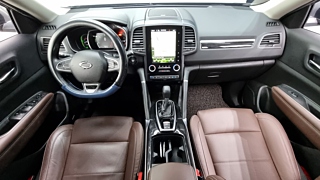 SAMSUNG QM6 2017