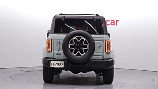 FORD BRONCO 2023