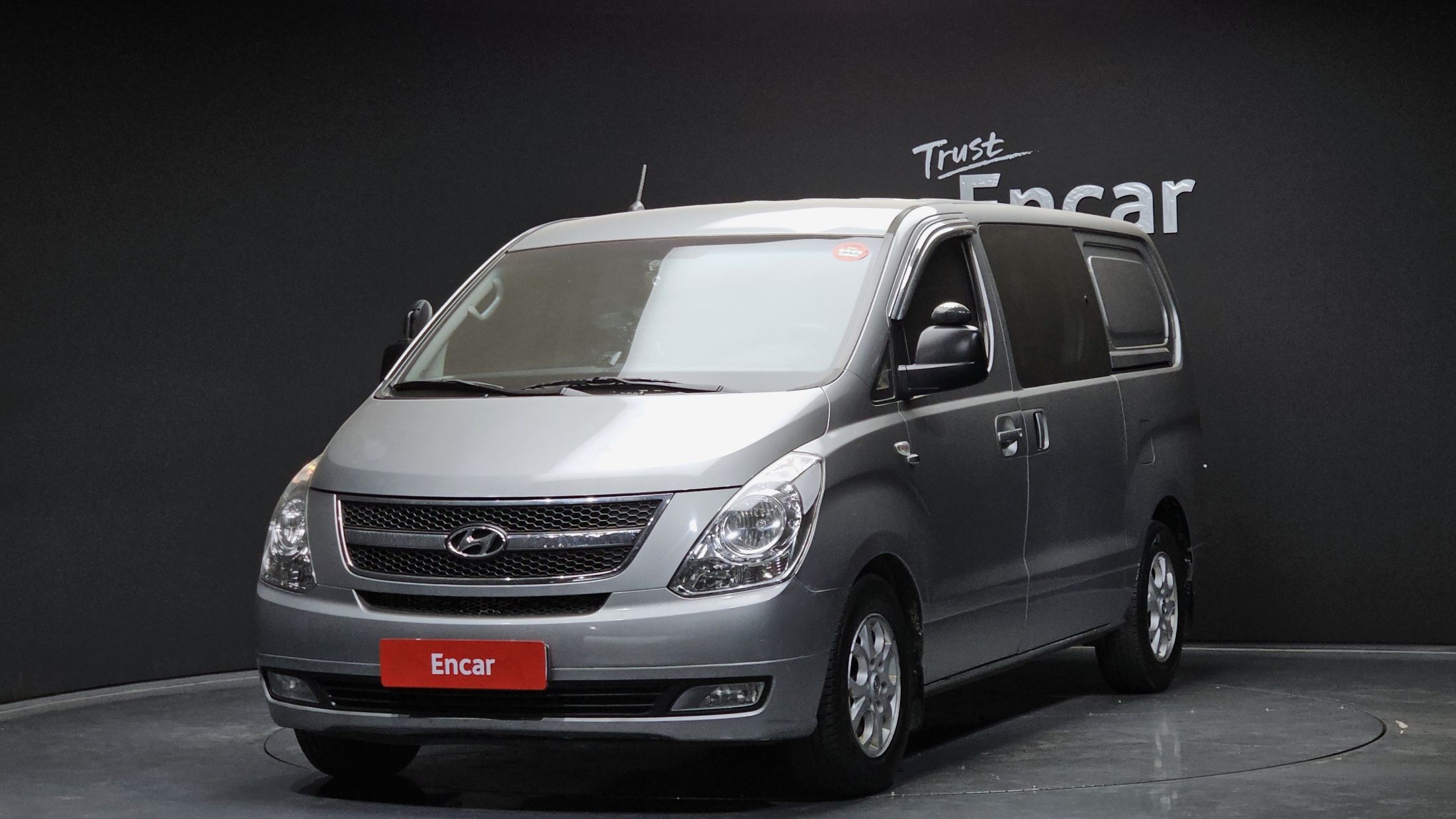 HYUNDAI STAREX GRAND 2015