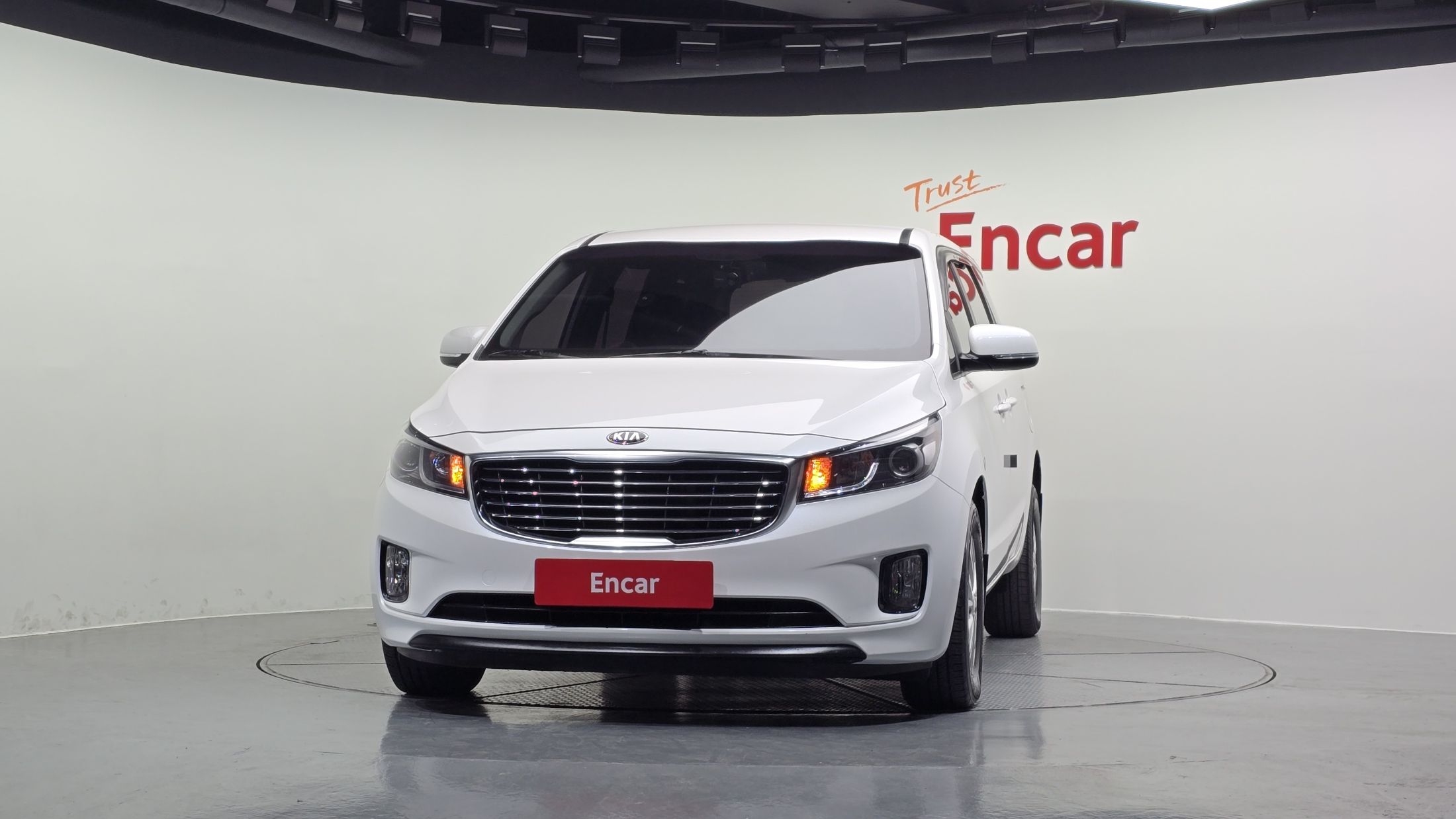 KIA CARNIVAL 2017