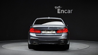 BMW 5-SERIES G30 2018