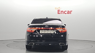 HYUNDAI GRANDEUR HG 2016