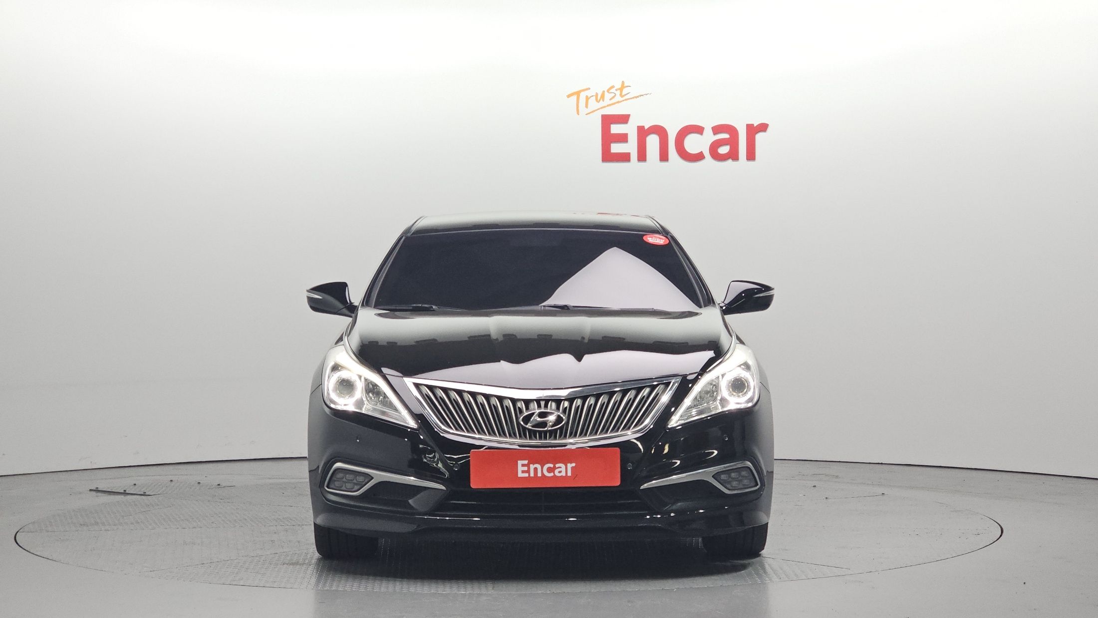 HYUNDAI GRANDEUR HG 2016