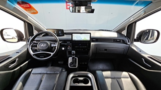 HYUNDAI STARIA 2022