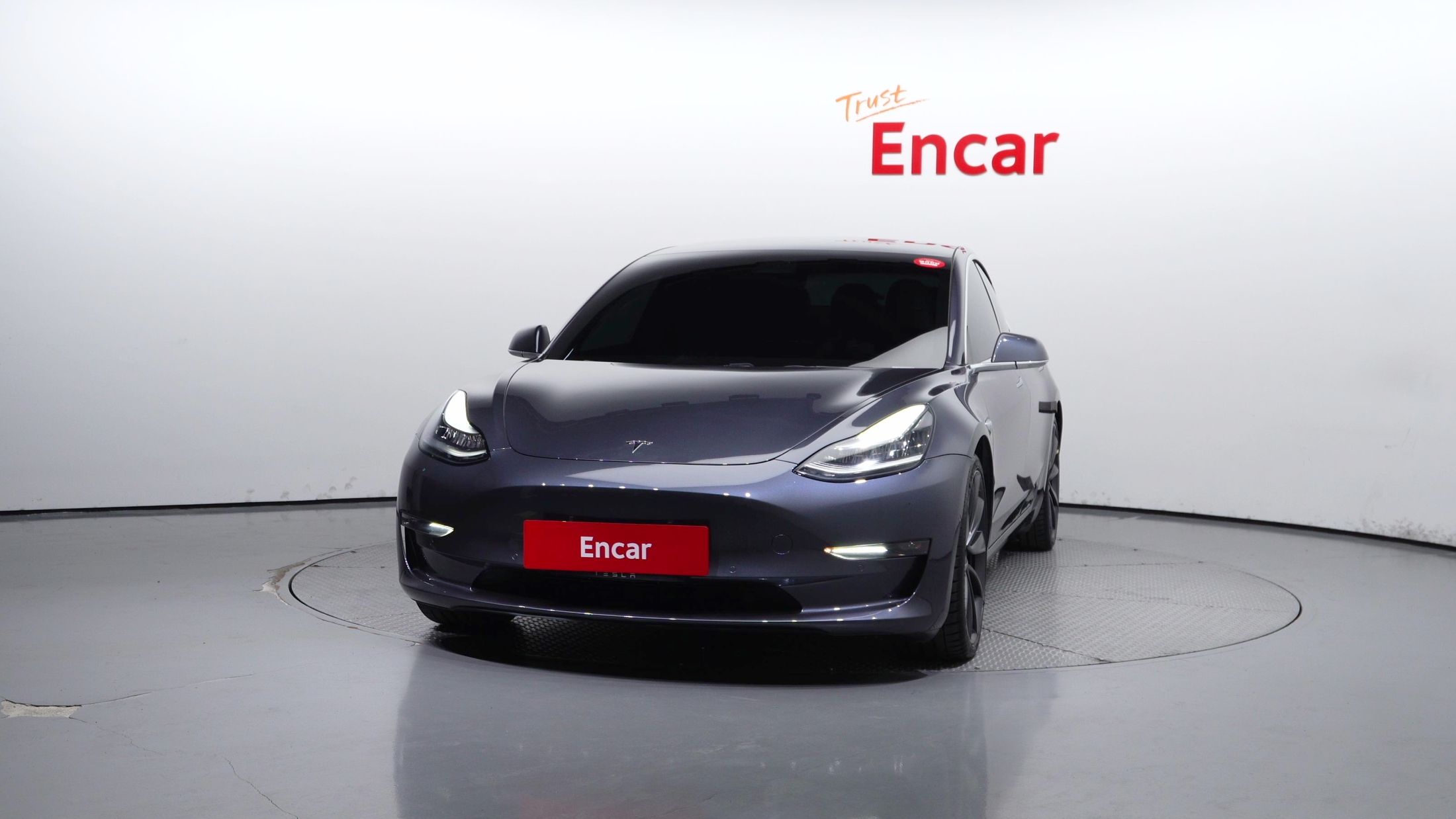 TESLA MODEL 3 2020