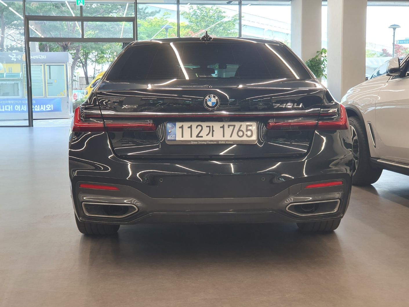 BMW 7-SERIES G11