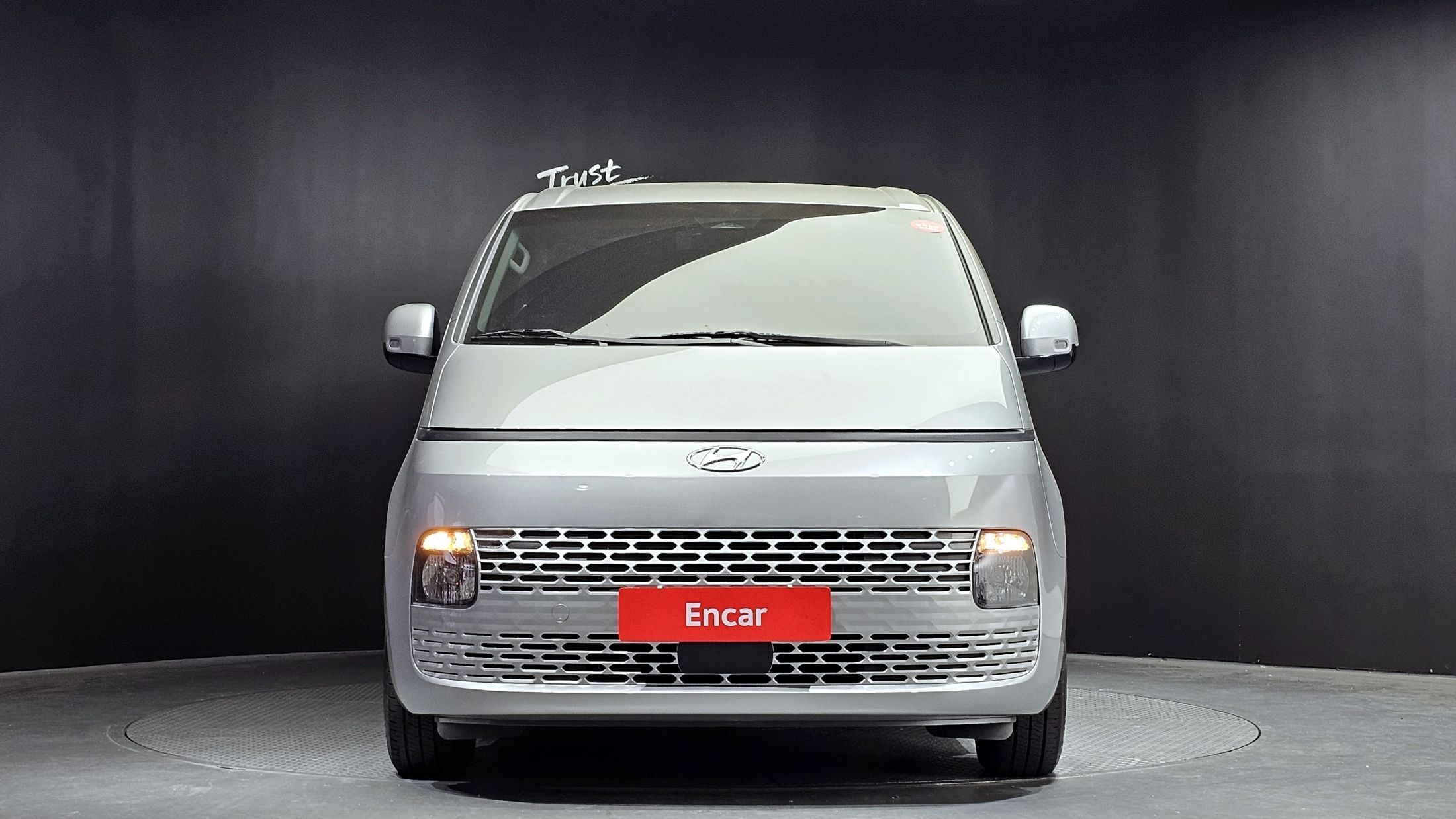 HYUNDAI STARIA 2021