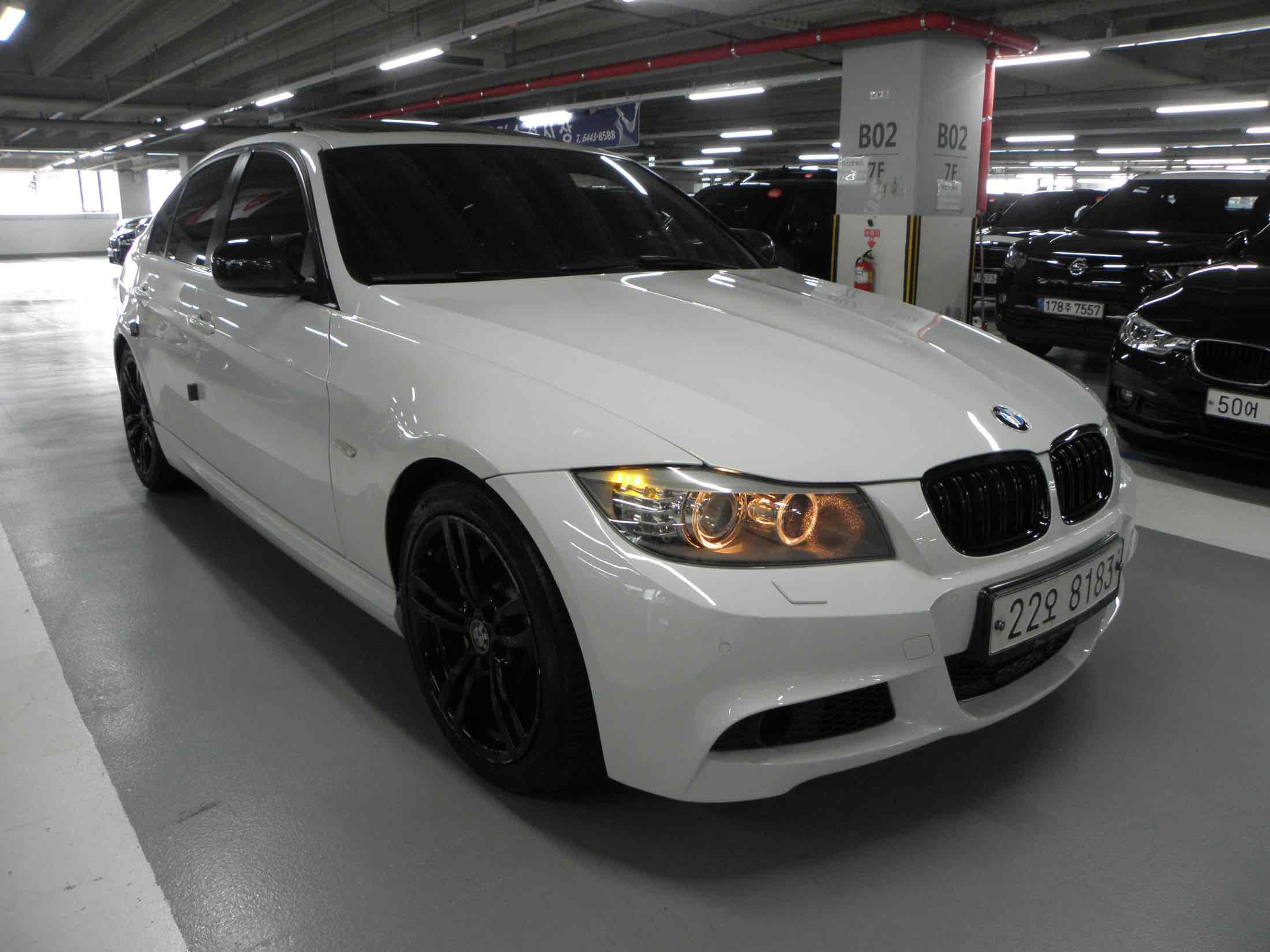 BMW 3-SERIES E90 2011