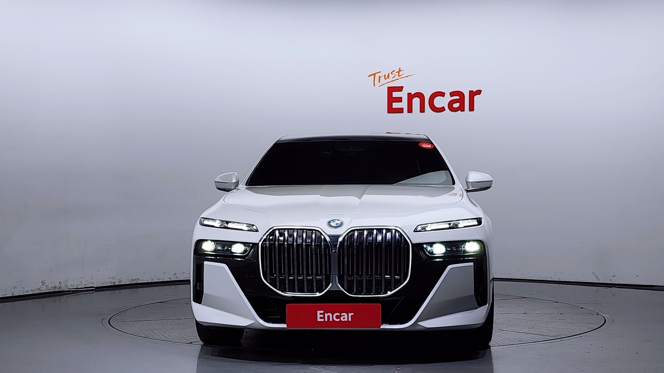 BMW 7-SERIES G70