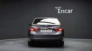 TOYOTA CAMRY 2017
