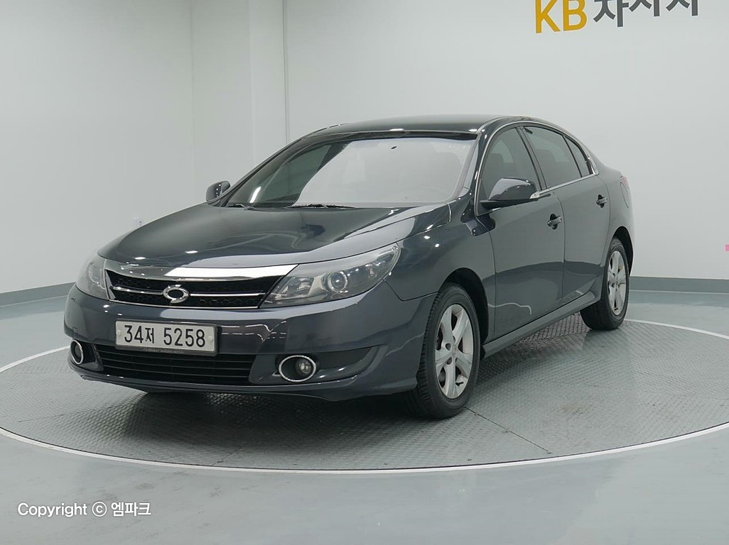 RENAULT SAMSUNG SM5 NEW 2011