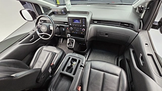 HYUNDAI STARIA 2021